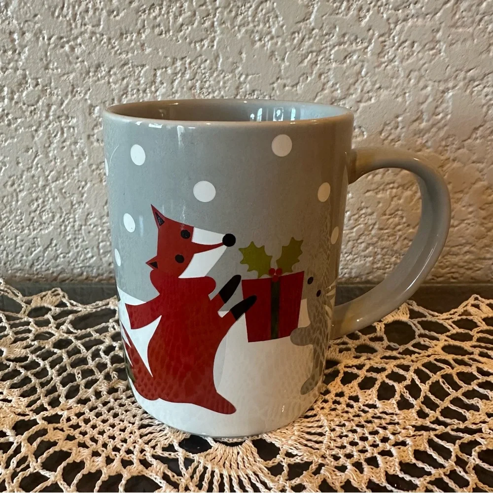Crate&Barrel Joan Anderson Winter Holiday Critters Mug